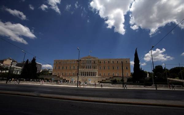 Τροπολογία για την αποκατάσταση στις αμοιβές των δικαστικών