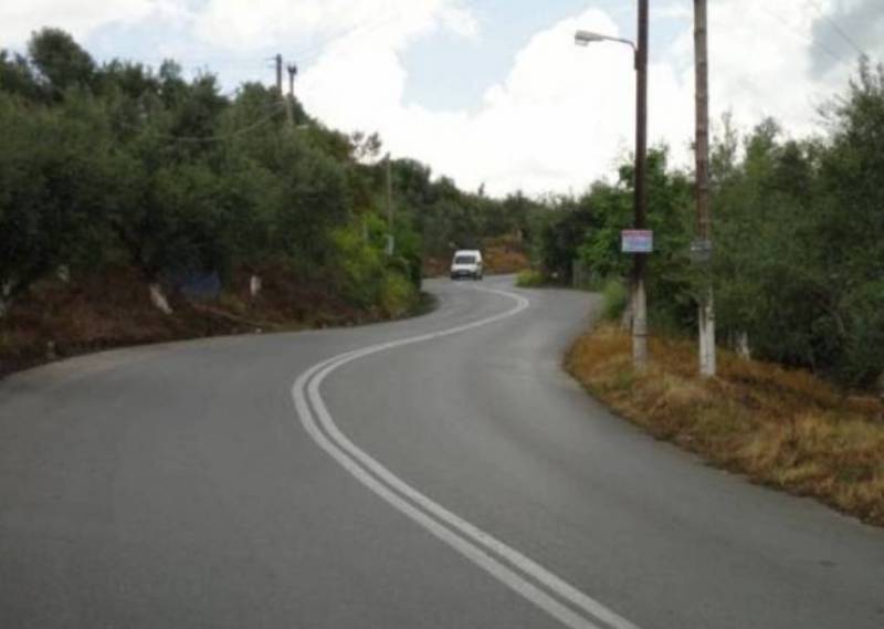 Ερώτηση Μάκαρη για τον δρόμο Ριζόμυλος - Κορώνη