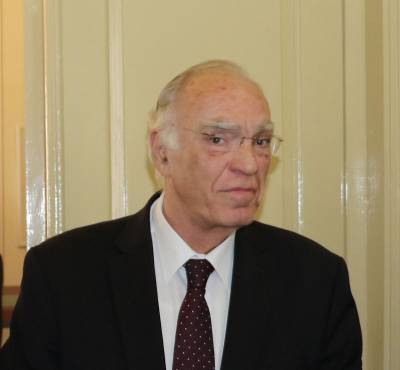 Μπέρδεψε τα αυτοκίνητα ο Β. Λεβέντης