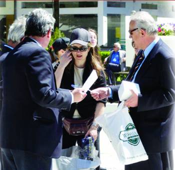 Σαφάρι για έσοδα από τη φοροδιαφυγή