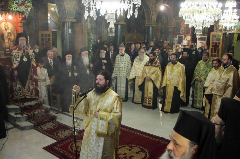 Πολυαρχιερατικός Εσπερινός ονομαστηρίων του Μητροπολίτη Μεσσηνίας