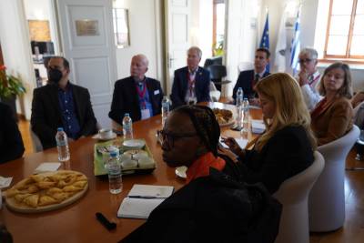 Πανεπιστήμιο Πελοποννήσου: Διερευνάται η δυνατότητα συνεργασίας με Αμερικανούς