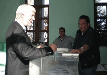 Ραντεβού την Κυριακή για την Περιφέρεια Πελοποννήσου με πρώτο τον Τατούλη