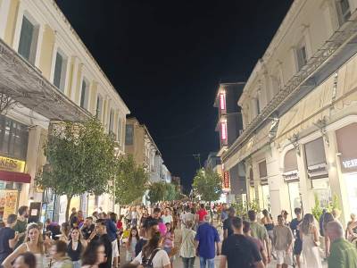 Λευκή Νύχτα: Μια ανάσα αισιοδοξίας για την πόλη - Κέρδισε τις εντυπώσεις ο Δημήτρης Κοργιαλάς