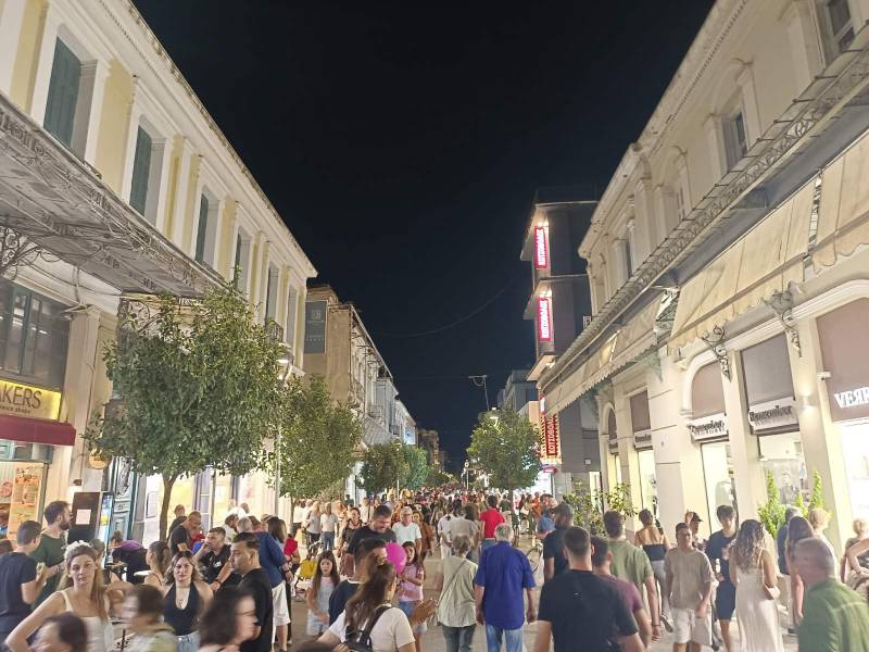 Λευκή Νύχτα: Μια ανάσα αισιοδοξίας για την πόλη - Κέρδισε τις εντυπώσεις ο Δημήτρης Κοργιαλάς