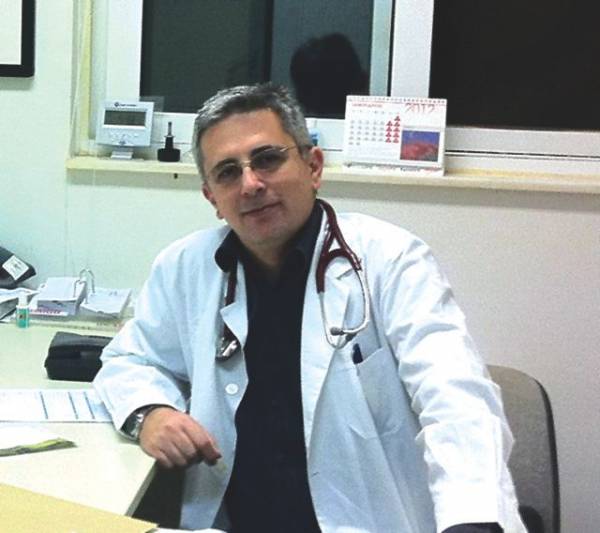 "Επίθεση από επίδοξο κλέφτη δέχθηκε νοσηλευόμενος" σύμφωνα με τον Μαν. Μάκαρη