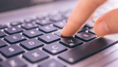 Sexting, η πιο διαδεδομένη συνήθεια των παιδιών 12-18 ετών στο ίντερνετ