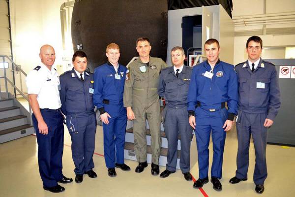 Από την Αεροπορική Ακαδημία των ΗΠΑ στην 120 ΠΕΑ