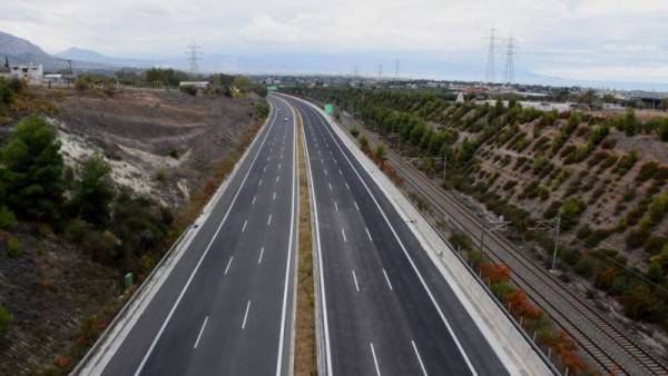 Μέσα στο χρόνο θα παραδοθούν τμήματα του Πάτρα-Πύργος