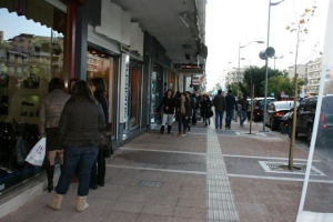 Παρελθόν το ενιαίο ωράριο λειτουργίας των καταστημάτων