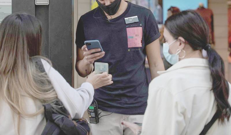 Ενδιάμεσες εκπτώσεις: Οριακά θετική η πρώτη εβδομάδα στην Καλαμάτα