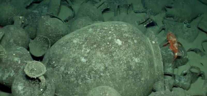 Εικόνες από το ναυάγιο που εντοπίστηκε στο στενό Κυθήρων – Νεάπολης