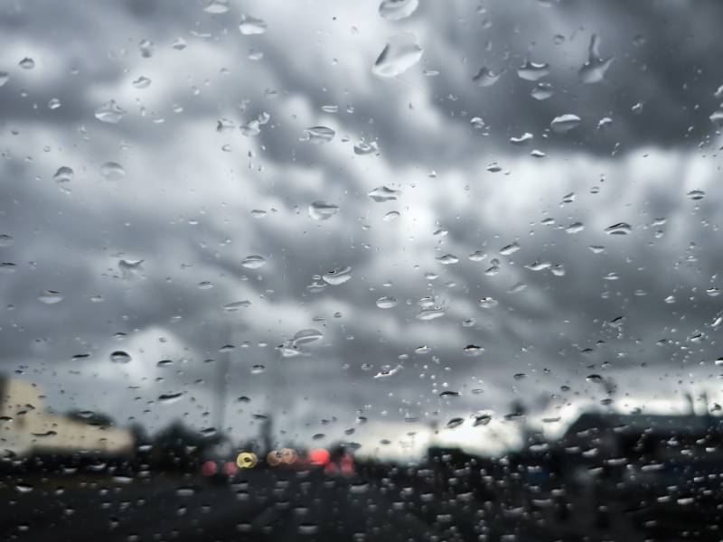 Καιρός: Νέα επιδείνωση από την Τρίτη – Πού θα σημειωθεί πτώση της θερμοκρασίας (Βίντεο)