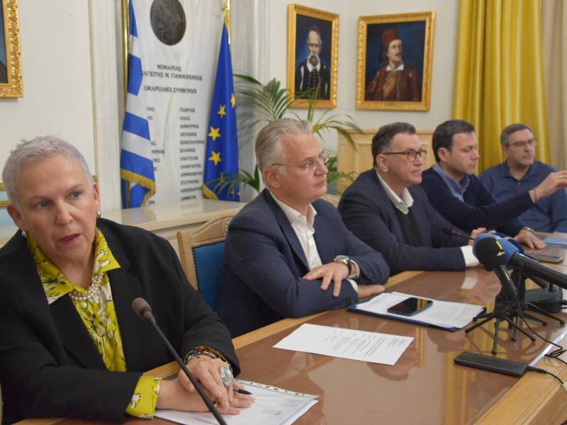 Συνάντηση στην Τρίπολη για τα Κέντρα Κοινότητας