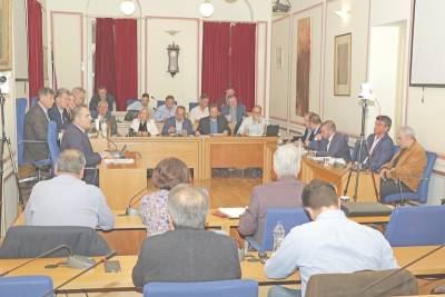 Εμπόδια στην ανάπτυξη της Καλαμάτας - Ακόμα στον… αέρα σχέδια από το 1994