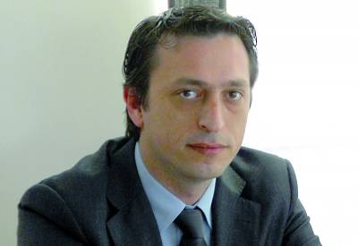 «Οι συνέργειες και οι συνεργασίες πρέπει να τίθενται στην κρίση των πολιτών πριν την κάλπη, βάση προγραμματικών δεσμεύσεων, χωρίς συναλλαγές και συμφωνίες κάτω από το τραπέζι»