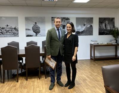 Υποσχέσεις Μιχαηλίδου σε Μαντά για τα σχολικά γεύματα