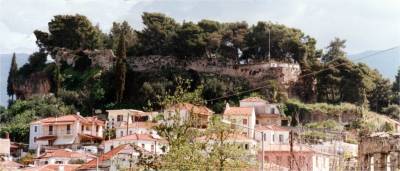 μετά την ευημερία της εποχής των Villehardouin, άλλαξε πολλούς κυρίους