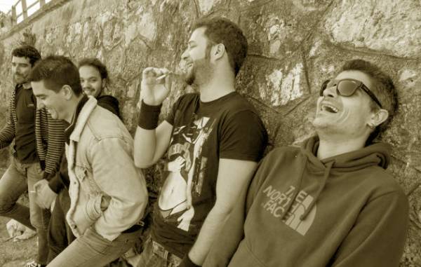 Mπάντα από την Καλαμάτα ηχογραφεί στο Τενεσσί