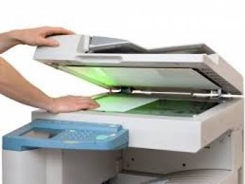 Συλλήψεις σε βιβλιοπωλείο για φωτοτυπίες ξενόγλωσσων βιβλίων