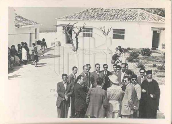 Η χορωδία του Αγίου Νικολάου τη δεκαετία του 1950