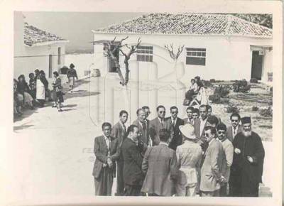 Η χορωδία του Αγίου Νικολάου τη δεκαετία του 1950