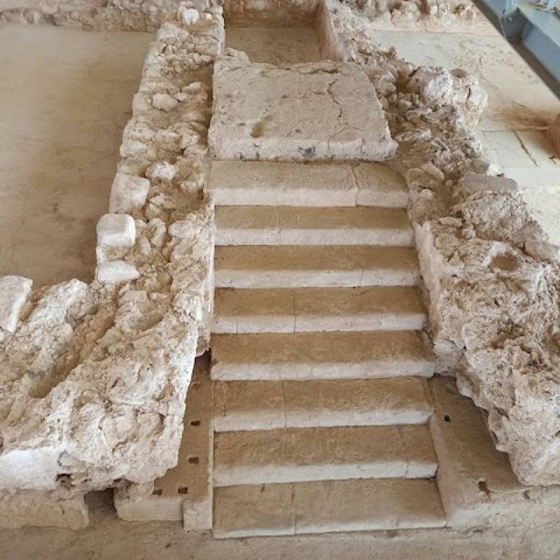 Αρχαία "θαμμένα" σε υπόγεια μουσείων