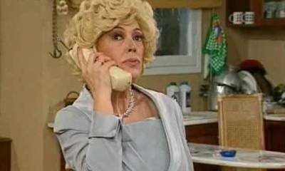 Πέθανε η αγαπητή ηθοποιός Ντίνα Κώνστα