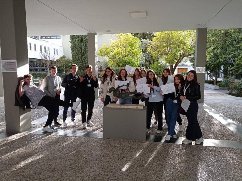 Εκπαιδευτήρια Μπουγά: Διακρίσεις στους 3ους Αγώνες Ρητορικής Τέχνης Pierce