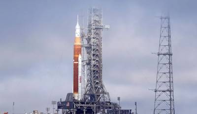 NASA: Οι Αμερικανοί επιστρέφουν στην Σελήνη 53 χρόνια μετά την πρώτη προσεδάφιση