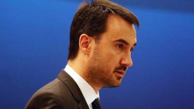 Χαρίτσης: «Χωρίς βιώσιμο σχέδιο η κυβέρνηση για να αντιμετωπίσει την μαζική φυγή των εργατών γης»