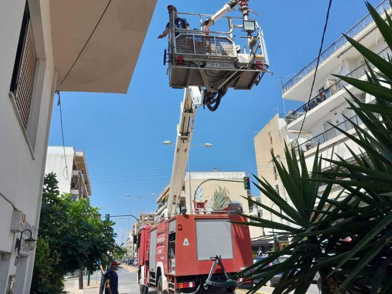 Καλαμάτα: Μεταφορά ασθενούς στο Νοσοκομείο με τη συνδρομή Πυροσβεστικής