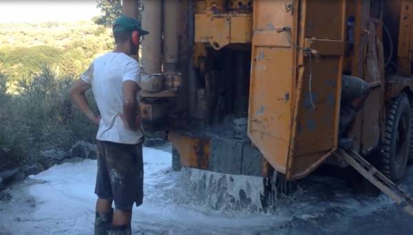 26.000 φάκελοι περιμένουν για άδειες γεωτρήσεων και πηγαδιών στην Πελοπόννησο (βίντεο)