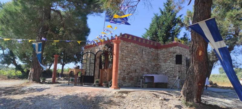 Θυρανοίξια ναού Αγίου Παϊσίου στο Χατζή