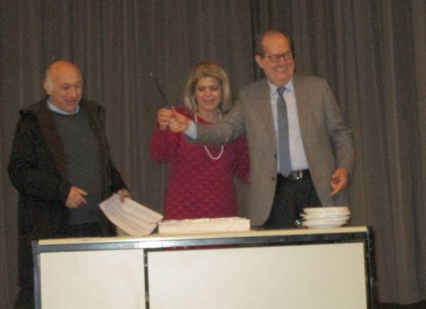 Εκοψαν πίτα οι εργαζόμενοι του Δήμου Καλαμάτας