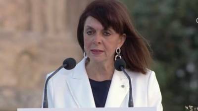 Επίσκεψη της Κατερίνας Σακελλαροπούλου στο Αγρίνιο και τους Δελφούς