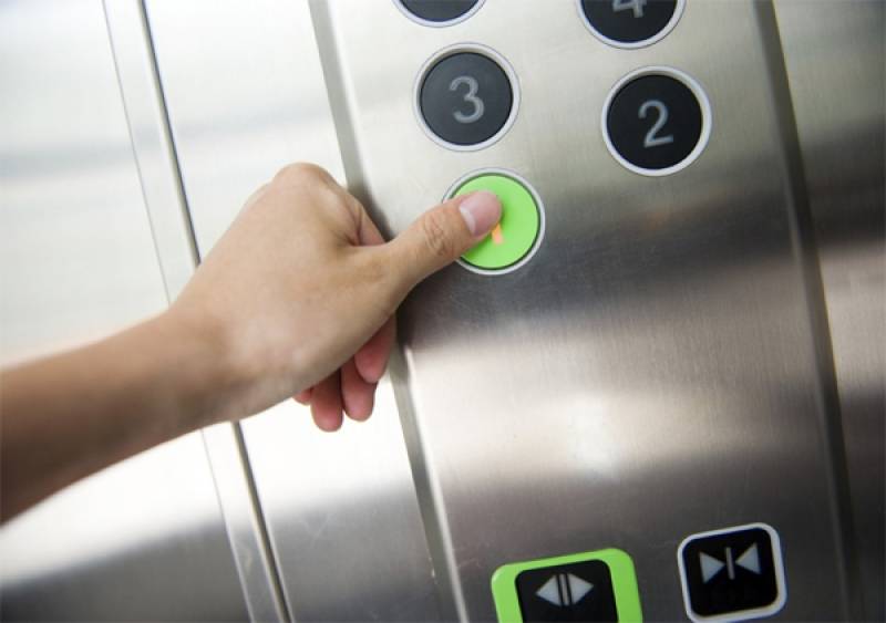 Ενημέρωση για τις νέες τεχνολογίες στους ανελκυστήρες στην Καλαμάτα