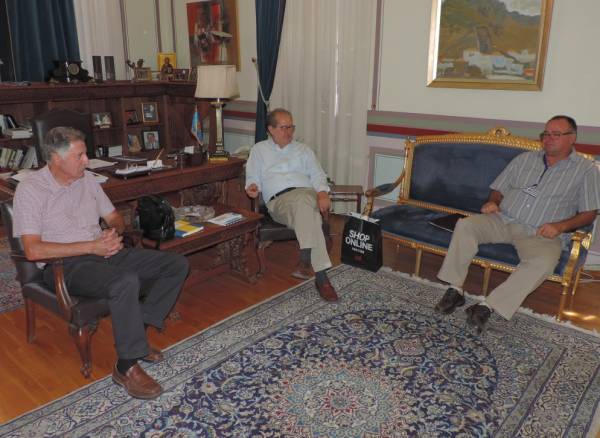 Κλιμάκιο της Παμμεσσηνιακής στο Δημαρχείο Καλαμάτας