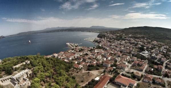 Κλειστά καταλύματα σε παραθαλάσσια χωριά