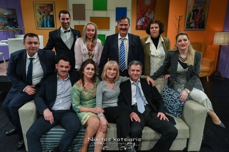 Θεατρική Διαδρομή: Αυλαία την Κυριακή οι “Συμπέθεροι από τα Τίρανα”