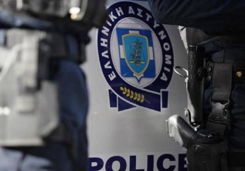 26χρονος Ρομά έβαλε χέρι στην ταμειακή βενζινάδικου στο Ασπρόχωμα