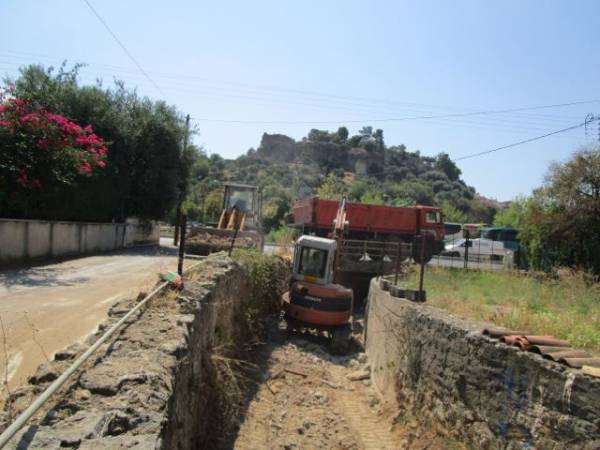 Χωρίς περιβαλλοντική το έργο στον Καραμπογιά (βίντεο)