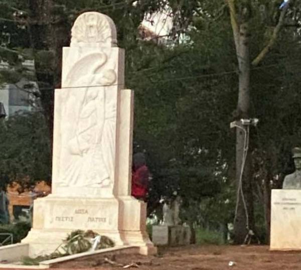 Κυνηγούν τους εργάτες και βάζουν… πλάκες