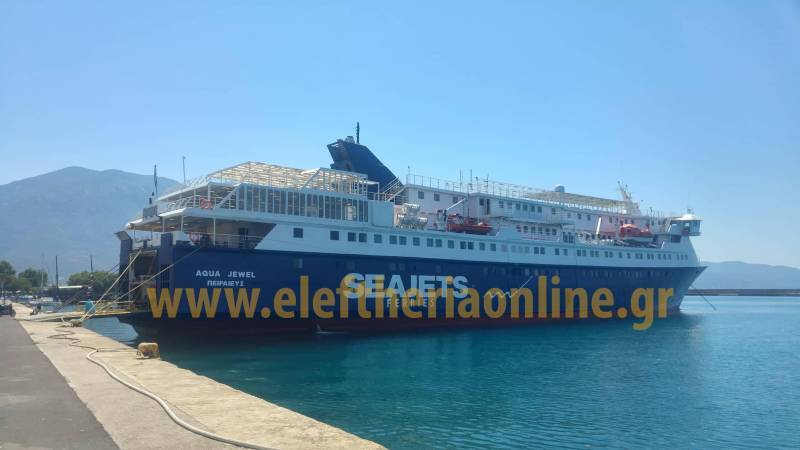 Πλοίο της γραμμής Κύθηρα - Γύθειο προσάραξε στα αβαθή