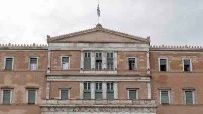 Στη Βουλή το ν/σ του ΥΠΕΣ για το νέο πειθαρχικό δίκαιο των δημοσίων υπαλλήλων