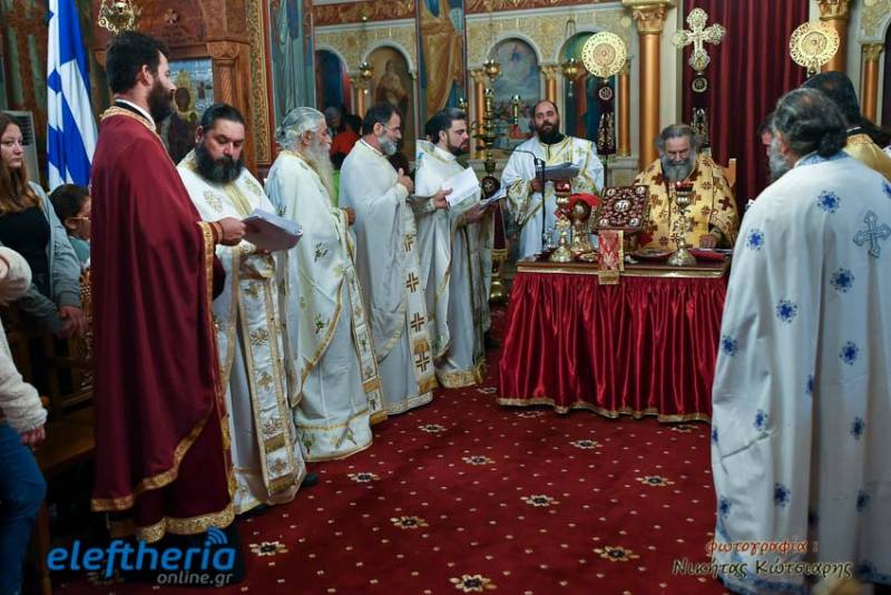 Τη μνήμη του Αγίου Ιακώβου του Αδελφοθέου τίμησαν στον Κάμπο (φωτογραφίες)