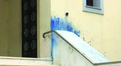 Βανδάλισαν την εκκλησία στην οποία λειτουργούσε ο 36χρονος ιερέας στα Πατήσια (βίντεο)
