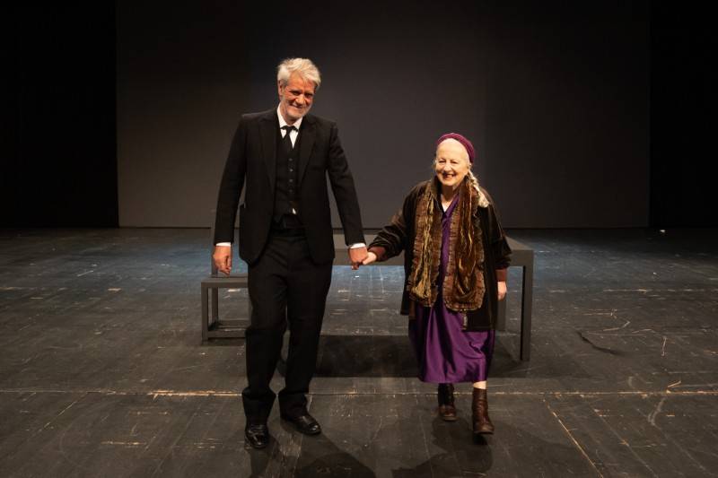 Εκανε πρεμιέρα η χειμερινή παραγωγή του ΔΗΠΕΘΕΚ "Μόνο 2 λόγοι": Εξαιρετικές ερμηνείες κέρδισαν το κοινό