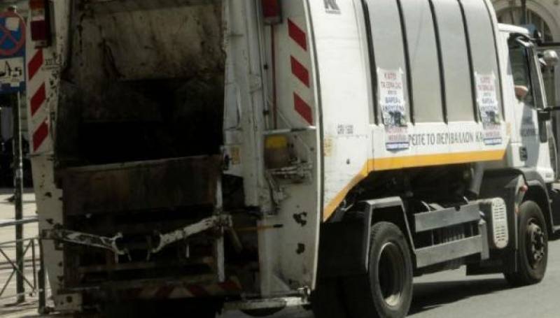 Ηράκλειο: Κατέληξε υπάλληλος του δήμου που είχε πέσει από απορριμματοφόρο