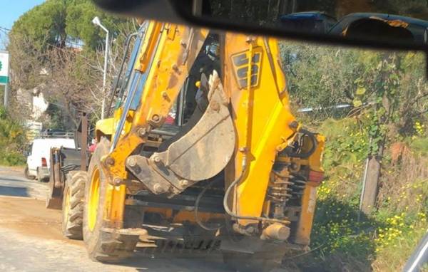Σπάει συνέχεια ο αγωγός